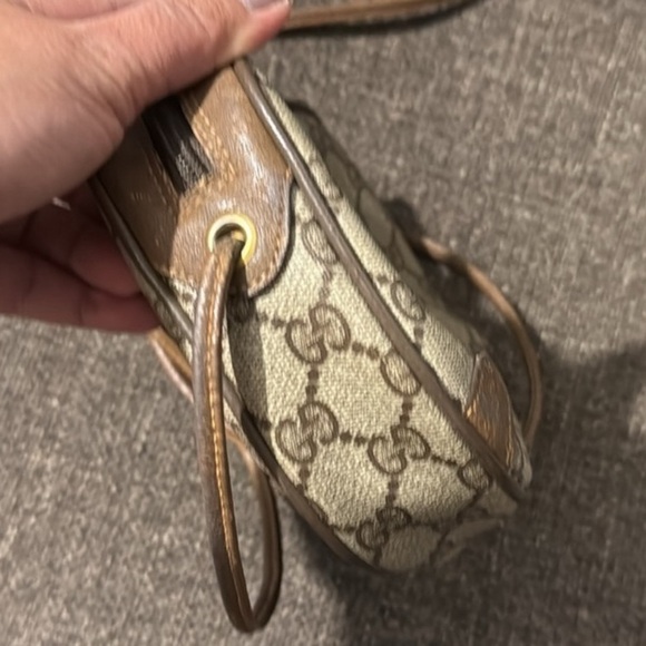 GUCCI Vintage GG Monogram Mini Supreme Crossbody Bag - Picture 4 of 10